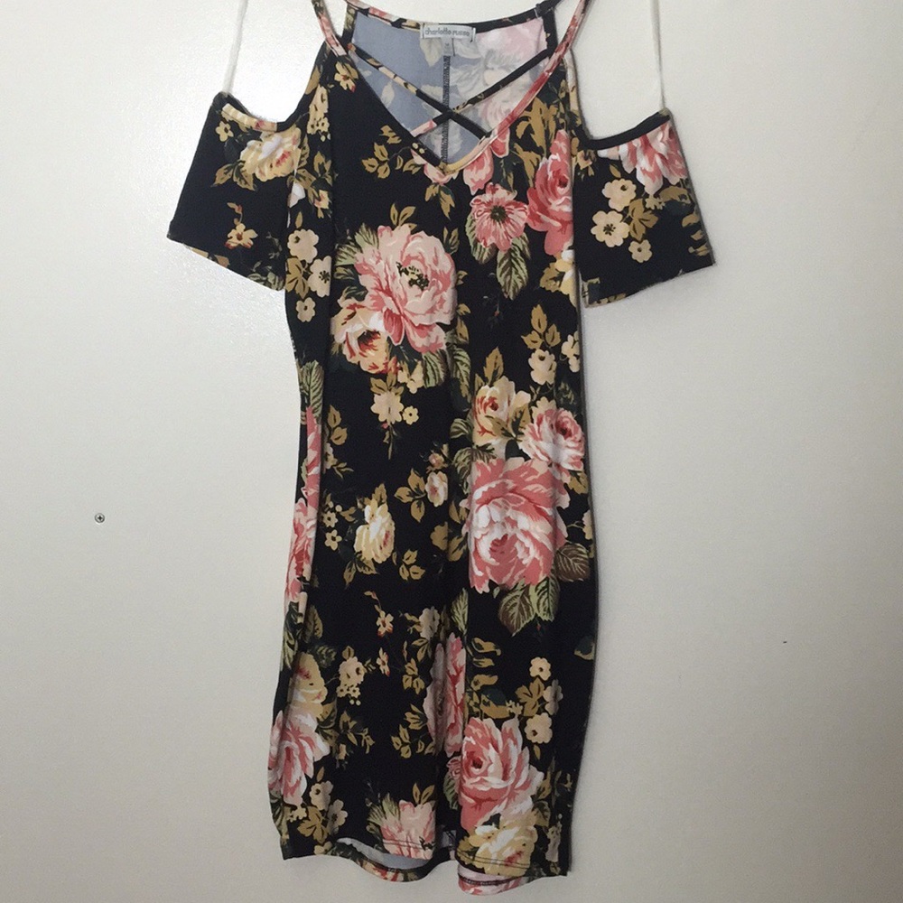 Floral off-shoulder halter dress